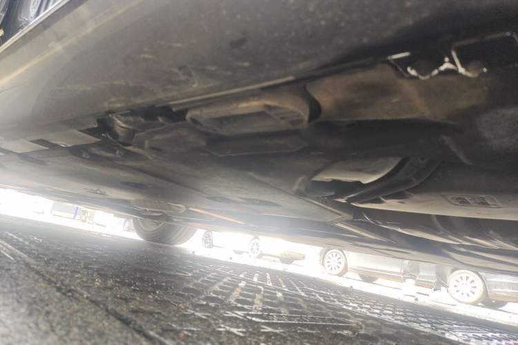 Used Audi A8 2016 A8L 45 TFSI quattro Comfort model Chassis Rear Left