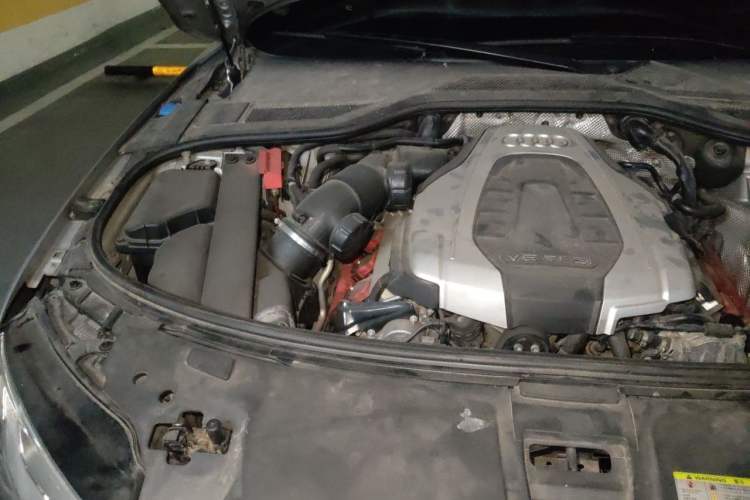 Used Audi A8 2016 A8L 45 TFSI quattro Luxury Edition Engine Bay Right