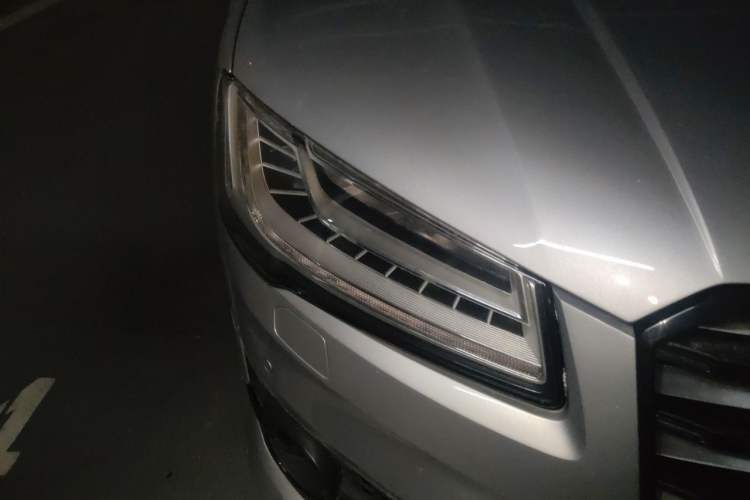 Used Audi A8 2016 A8L 45 TFSI quattro Luxury Edition Right Front Headlight