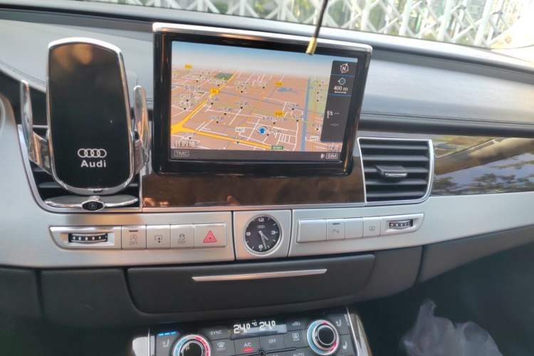 Used Audi A8 2017 A8L 45 TFSI quattro Comfort model Audio And AC Panel