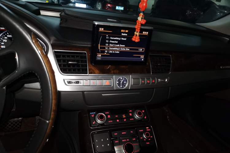 Used Audi A8 2017 A8L 50 TFSI quattro Luxury Model Audio And AC Panel