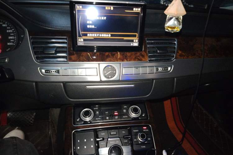 Used Audi A8 2017 A8L 45 TFSI quattro Comfort model Audio And AC Panel
