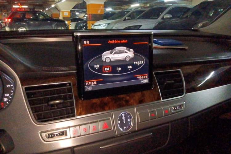 Used Audi A8 2017 A8L 45 TFSI quattro Advanced Edition Audio And AC Panel