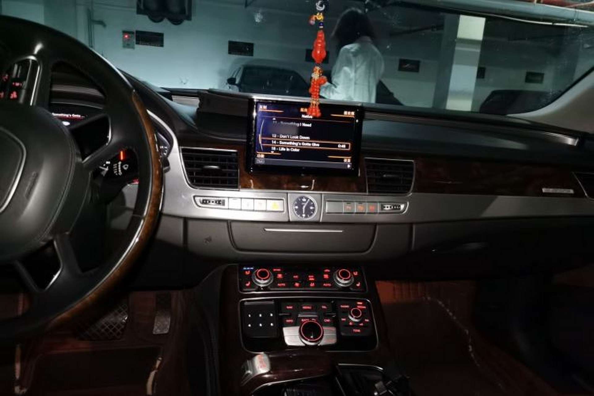 Used Audi A8 2017 A8L 50 TFSI quattro Luxury Model Center Console