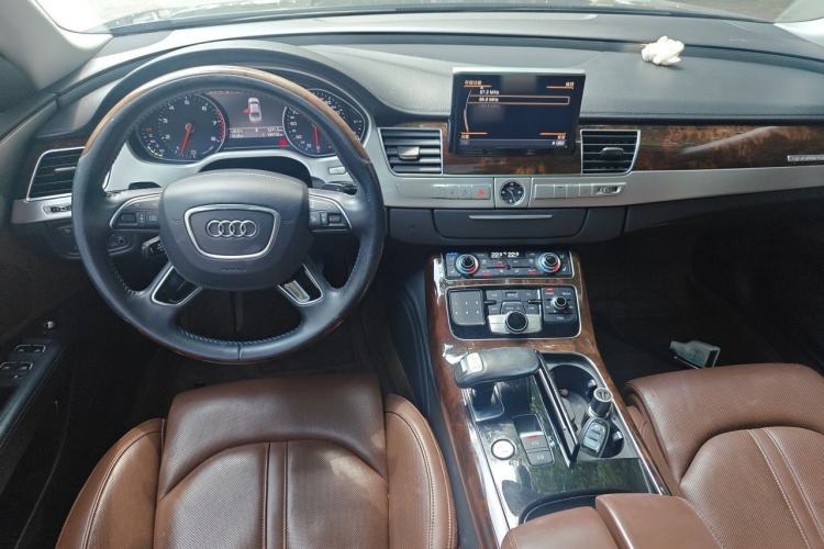 Used Audi A8 2017 A8L 45 TFSI quattro Luxury Model Center Console