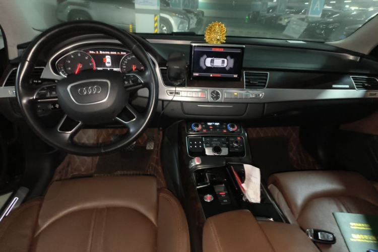 Used Audi A8 2017 A8L 45 TFSI quattro Comfort model Center Console