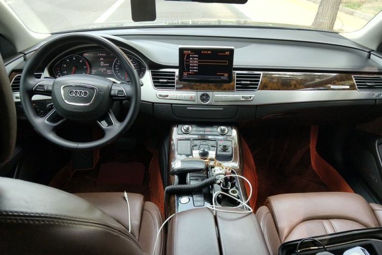 Used Audi A8  Center Console