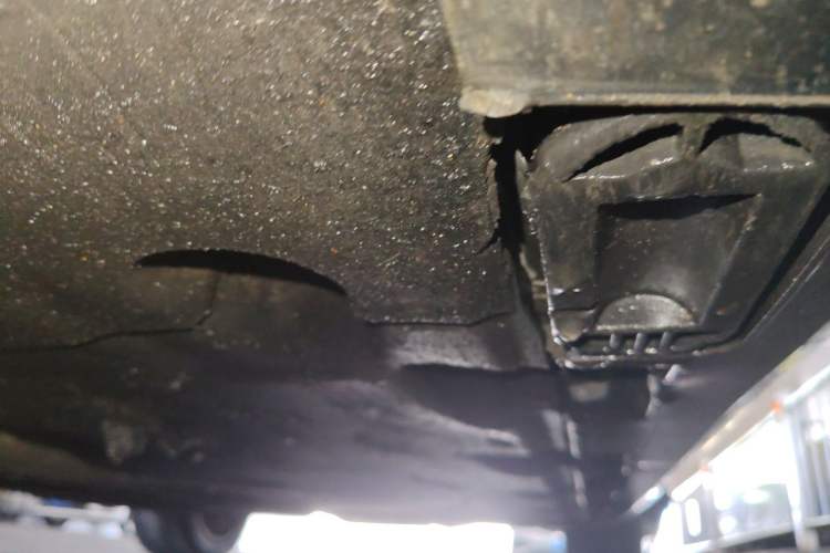 Used Audi A8  Chassis Front Left