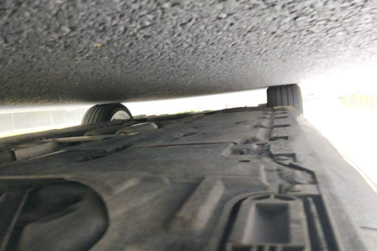 Used Audi A8  Chassis Rear Left