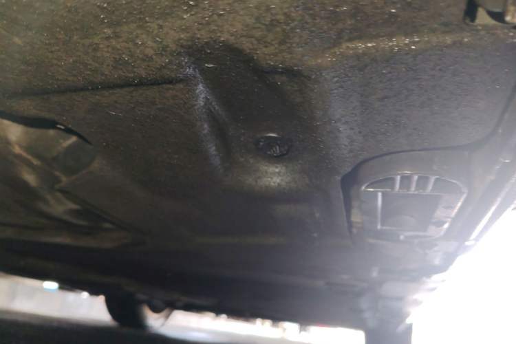 Used Audi A8  Chassis Rear Right