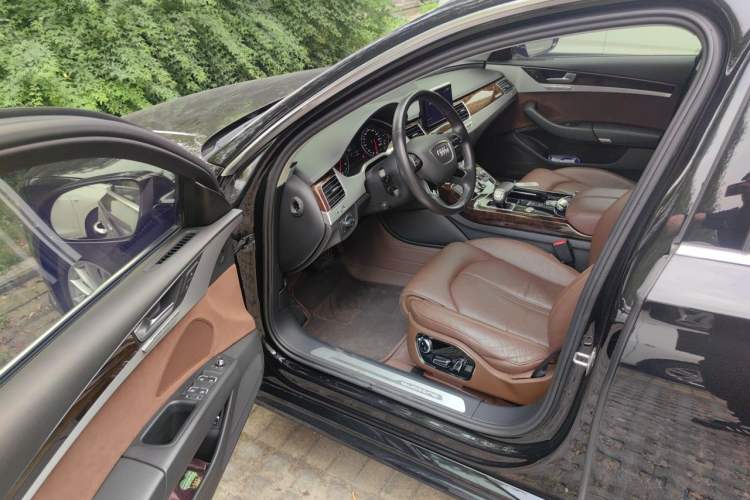Used Audi A8 2017 A8L 45 TFSI quattro Comfort model Driver Seat