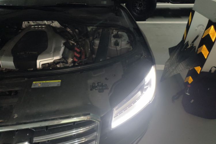 Used Audi A8 2017 A8L 45 TFSI quattro Comfort model Engine Bay Left