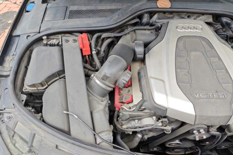 Used Audi A8 2017 A8L 45 TFSI quattro Luxury Model Engine Bay Right
