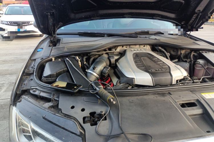 Used Audi A8 2017 A8L 45 TFSI quattro Comfort model Engine Bay Right