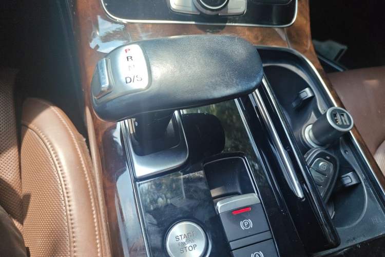 Used Audi A8 2017 A8L 45 TFSI quattro Luxury Model Gear Lever
