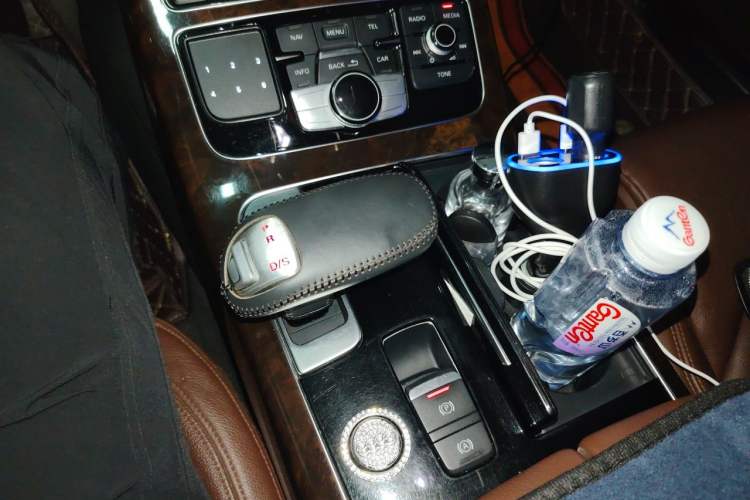 Used Audi A8 2017 A8L 45 TFSI quattro Comfort model Gear Lever