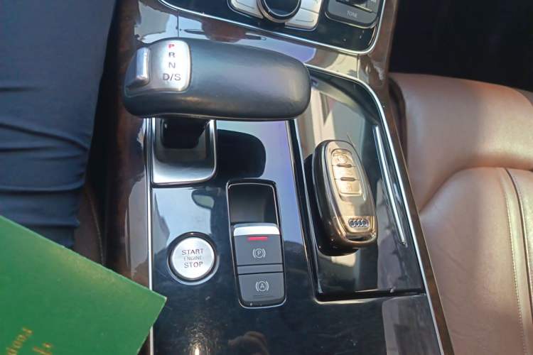 Used Audi A8 2017 A8L 45 TFSI quattro Comfort model Gear Lever