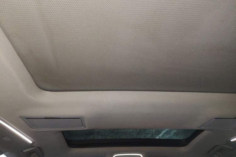 Used Audi A8  Headliner