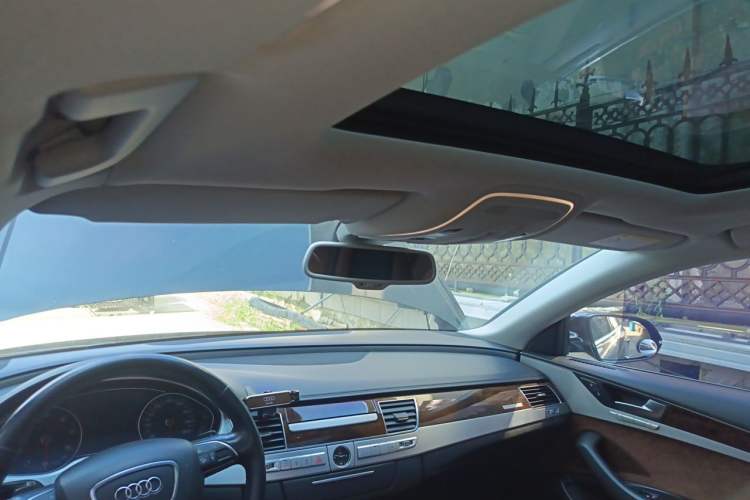 Used Audi A8 2017 A8L 45 TFSI quattro Comfort model Headliner