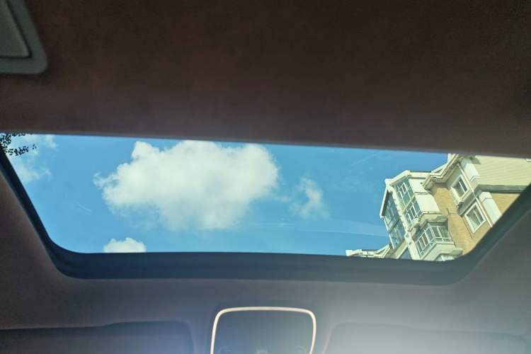 Used Audi A8 2017 A8L 45 TFSI quattro Comfort model Headliner