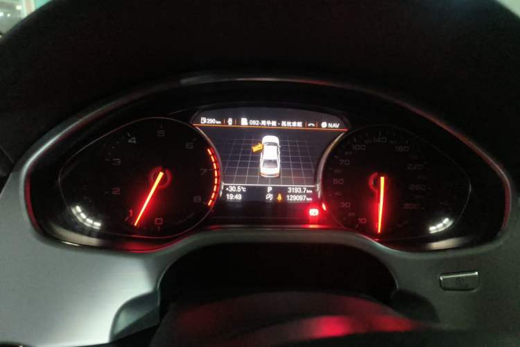Used Audi A8 2017 A8L 45 TFSI quattro Comfort model Instrument Cluster