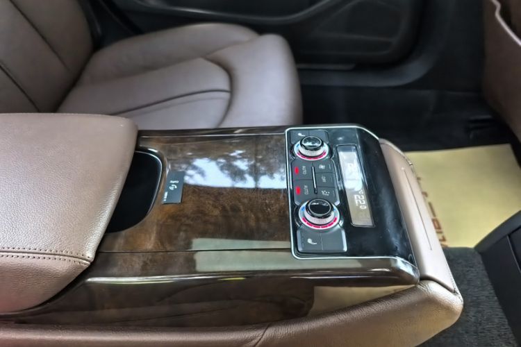Used Audi A8 2017 A8L 45 TFSI quattro Comfort model Interior 1