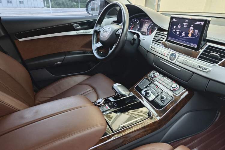 Used Audi A8 2017 A8L 45 TFSI quattro Comfort model Interior 9