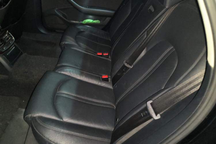 Used Audi A8 2017 A8L 45 TFSI quattro Comfort model Left Rear Seat