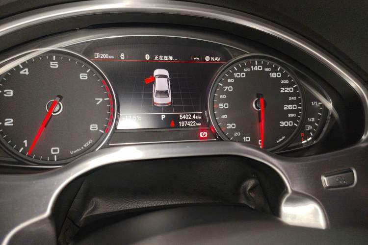 Used Audi A8 2017 A8L 45 TFSI quattro Comfort model Odometer Close Up