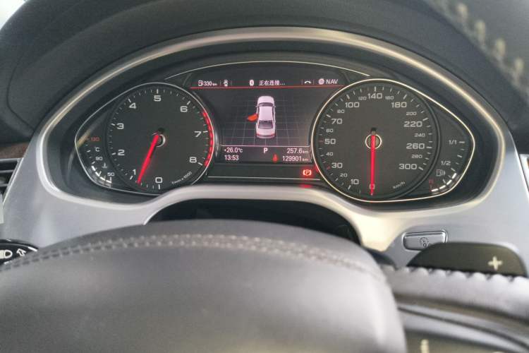 Used Audi A8 2017 A8L 45 TFSI quattro Leading Elite Edition Odometer Close Up