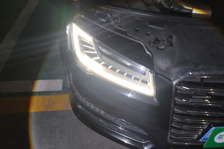 Used Audi A8 2017 A8L 45 TFSI quattro Comfort model Right Front Headlight