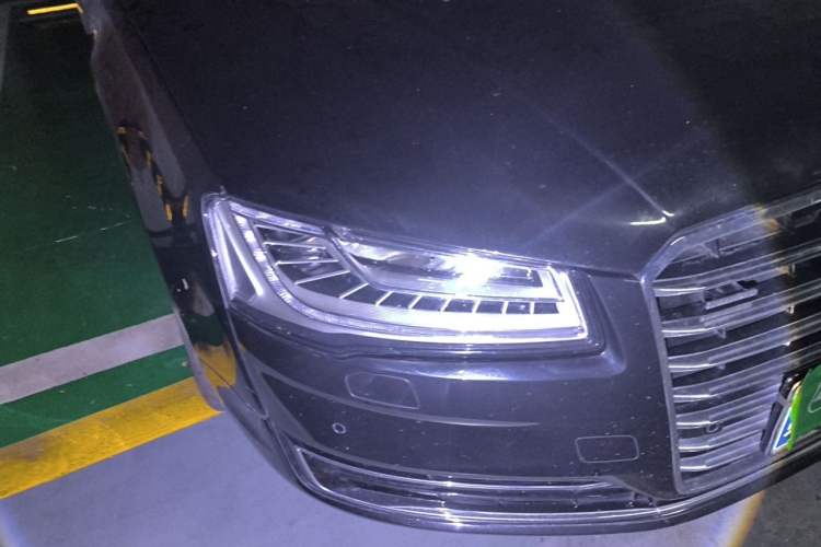 Used Audi A8 2017 A8L 45 TFSI quattro Comfort model Right Front Headlight