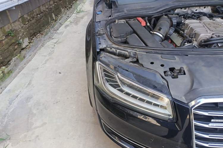 Used Audi A8 2017 A8L 45 TFSI quattro Comfort model Right Front Headlight