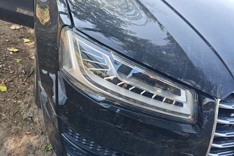 Used Audi A8 2017 A8L 45 TFSI quattro Leading Elite Edition Right Front Headlight