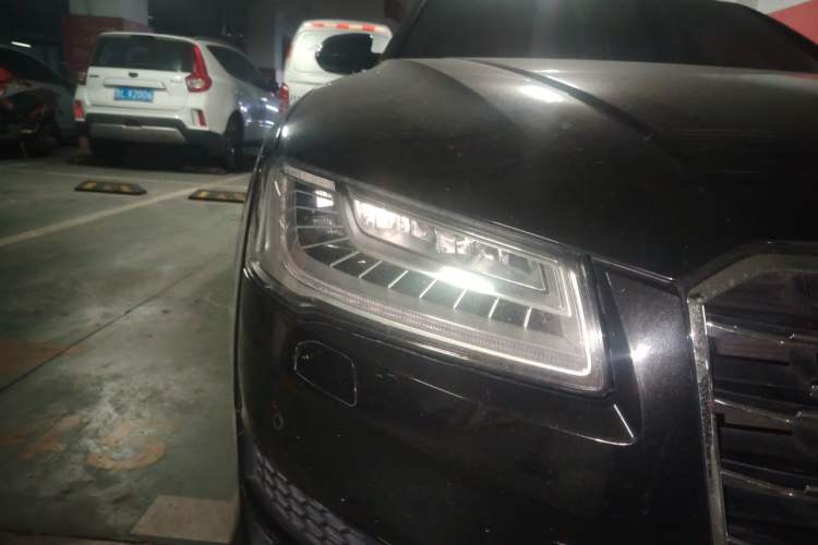 Used Audi A8 2017 A8L 45 TFSI quattro Comfort model Right Front Headlight