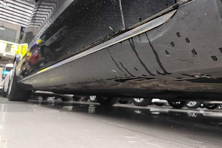 Used Audi A8 2017 A8L 50 TFSI quattro Prestige Edition Right Side Sill