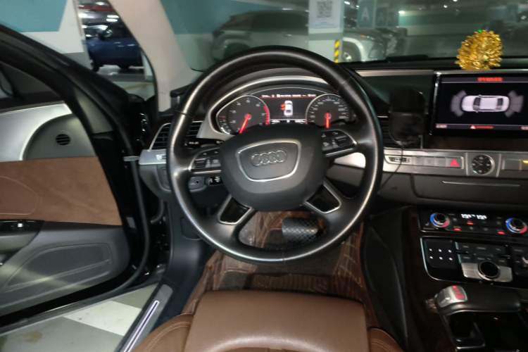 Used Audi A8 2017 A8L 45 TFSI quattro Comfort model Steering Wheel