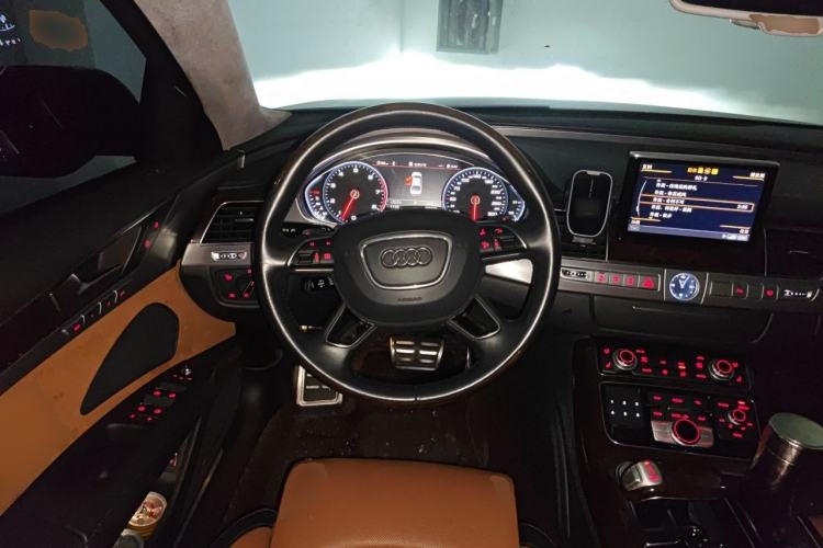 Used Audi A8 2017 A8L 45 TFSI quattro Leading Elite Collection Edition Steering Wheel