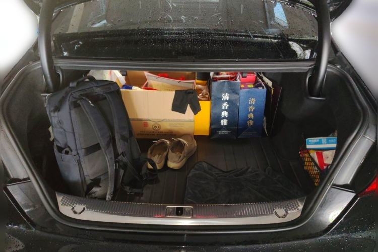 Used Audi A8  Trunk