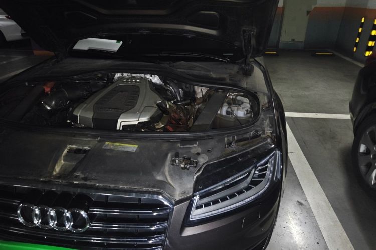 Used Audi A8 2017 A8L 45 TFSI quattro Comfort model Engine Bay Left