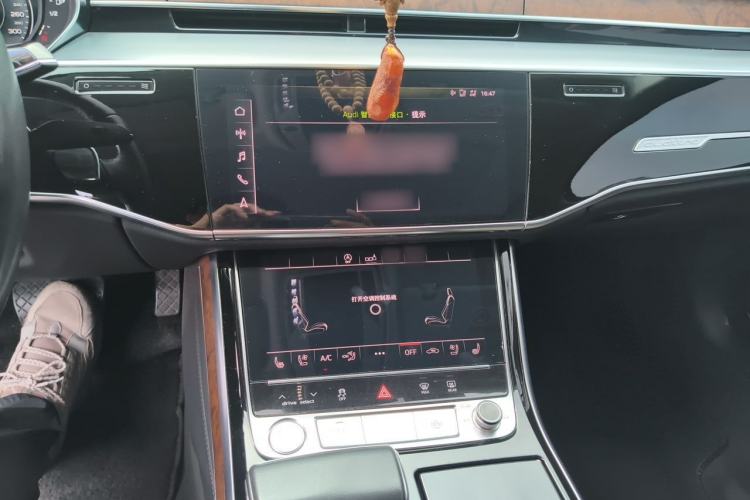 Used Audi A8 2018 A8L 55 TFSI quattro Luxury Edition Audio And AC Panel