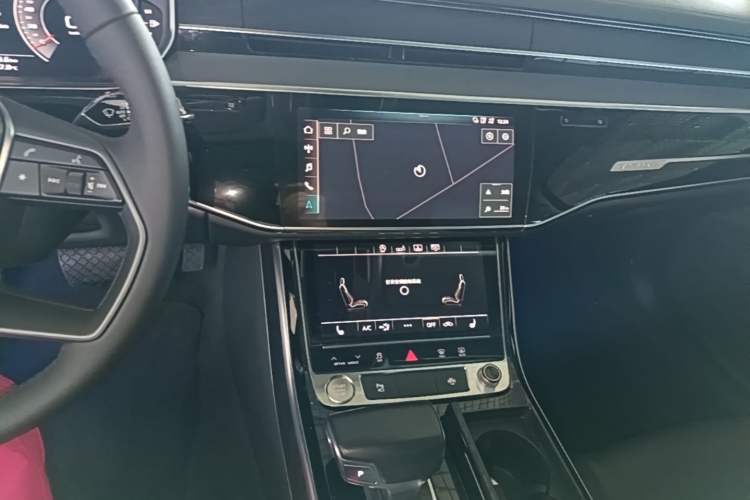 Used Audi A8 2018 A8L 55 TFSI quattro Launch Edition Elite Model Audio And AC Panel