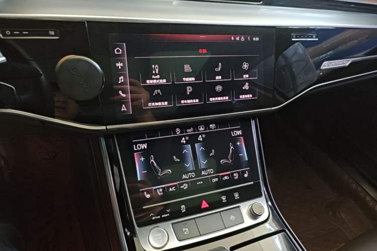 Used Audi A8 2018 A8L 55 TFSI quattro Luxury Edition Audio And AC Panel