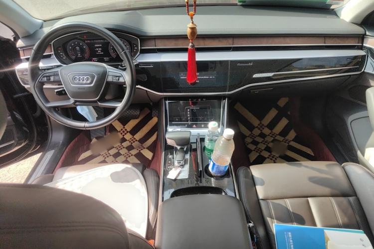 Used Audi A8 2018 A8L 55 TFSI quattro Launch Edition Prestige Model Center Console