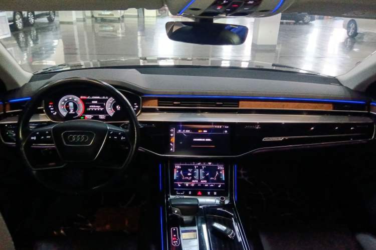 Used Audi A8 2018 A8L 55 TFSI quattro Launch Edition Prestige Model Center Console