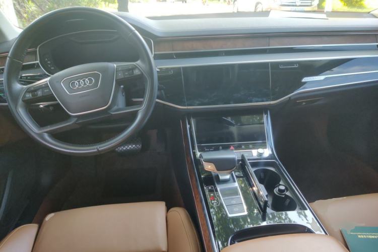 Used Audi A8 2018 A8L 55 TFSI quattro Launch Edition Prestige Model Center Console