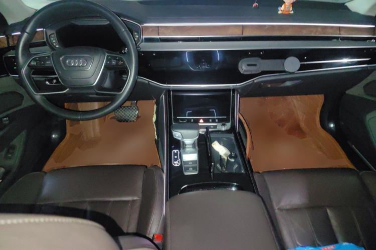 Used Audi A8 2018 A8L 55 TFSI quattro Luxury Edition Center Console