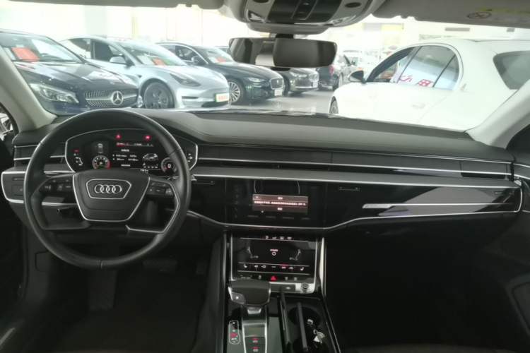 Used Audi A8 2018 A8L 55 TFSI quattro Launch Edition Elite Model Center Console