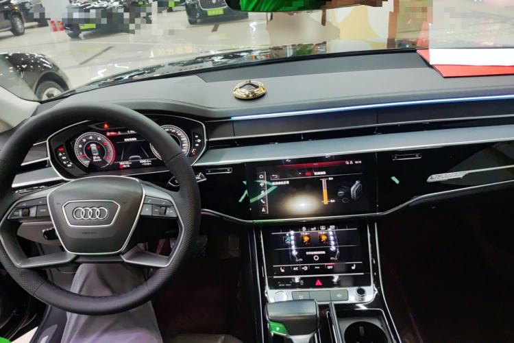 Used Audi A8 2018 A8L 55 TFSI quattro Launch Edition Elite Model Center Console