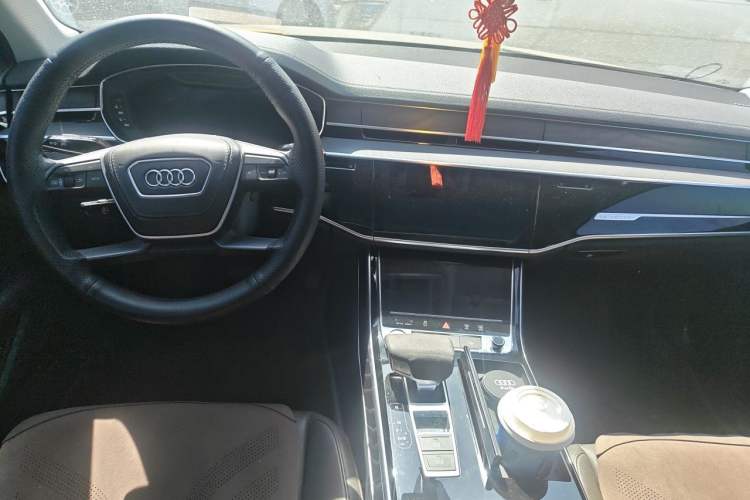 Used Audi A8 2018 A8L 55 TFSI quattro Luxury Edition Center Console